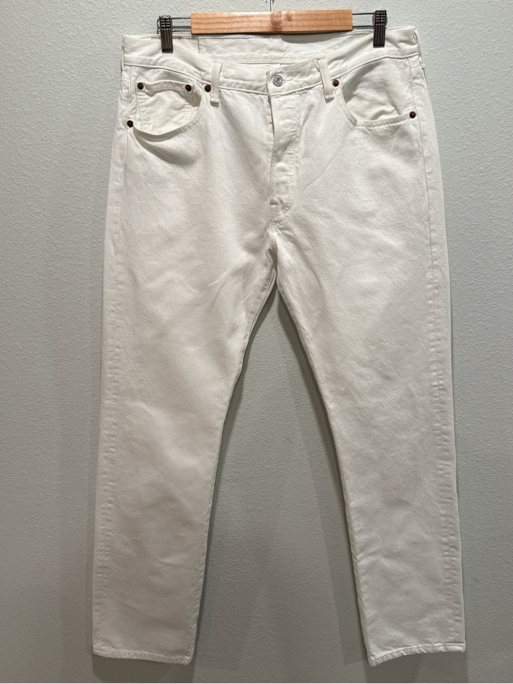 Levi’s White Straight Leg 501 Jeans Women’s 34x34 LONG